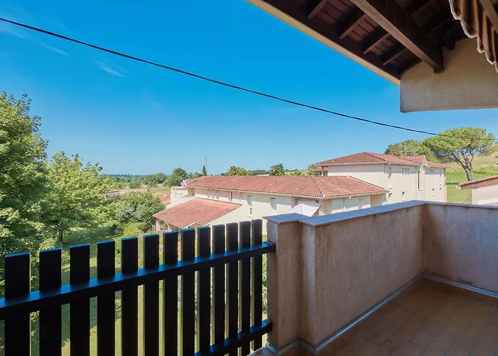 T3 Lumineux Pour 5 Personnes Avec Animaux Et Parking A - Fr-1-841-15 Apartment